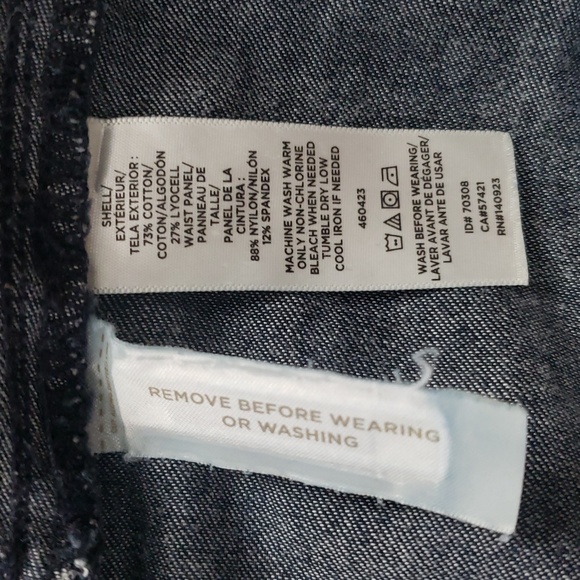 Women's Dark Denim Maternity Shorts Size 4M - Picture 4 of 8